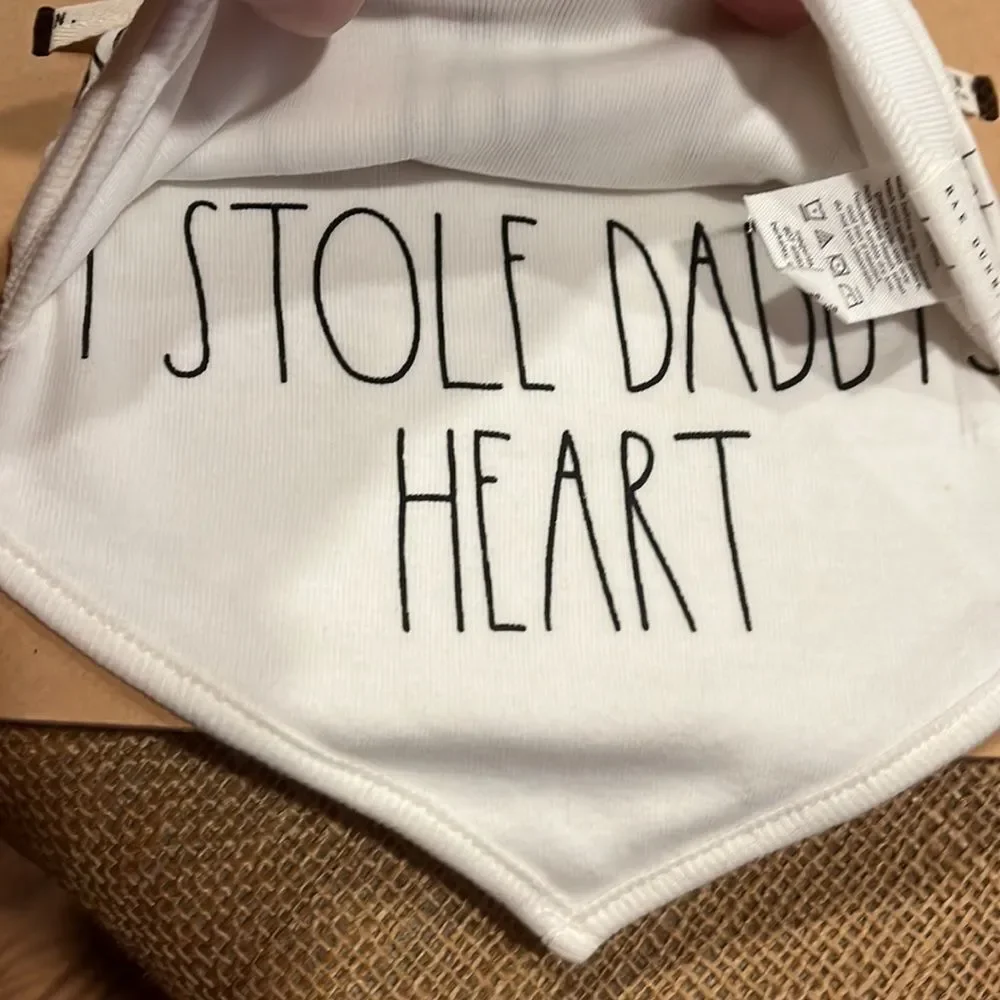 NWT Rae Dunn Valentine bibs
